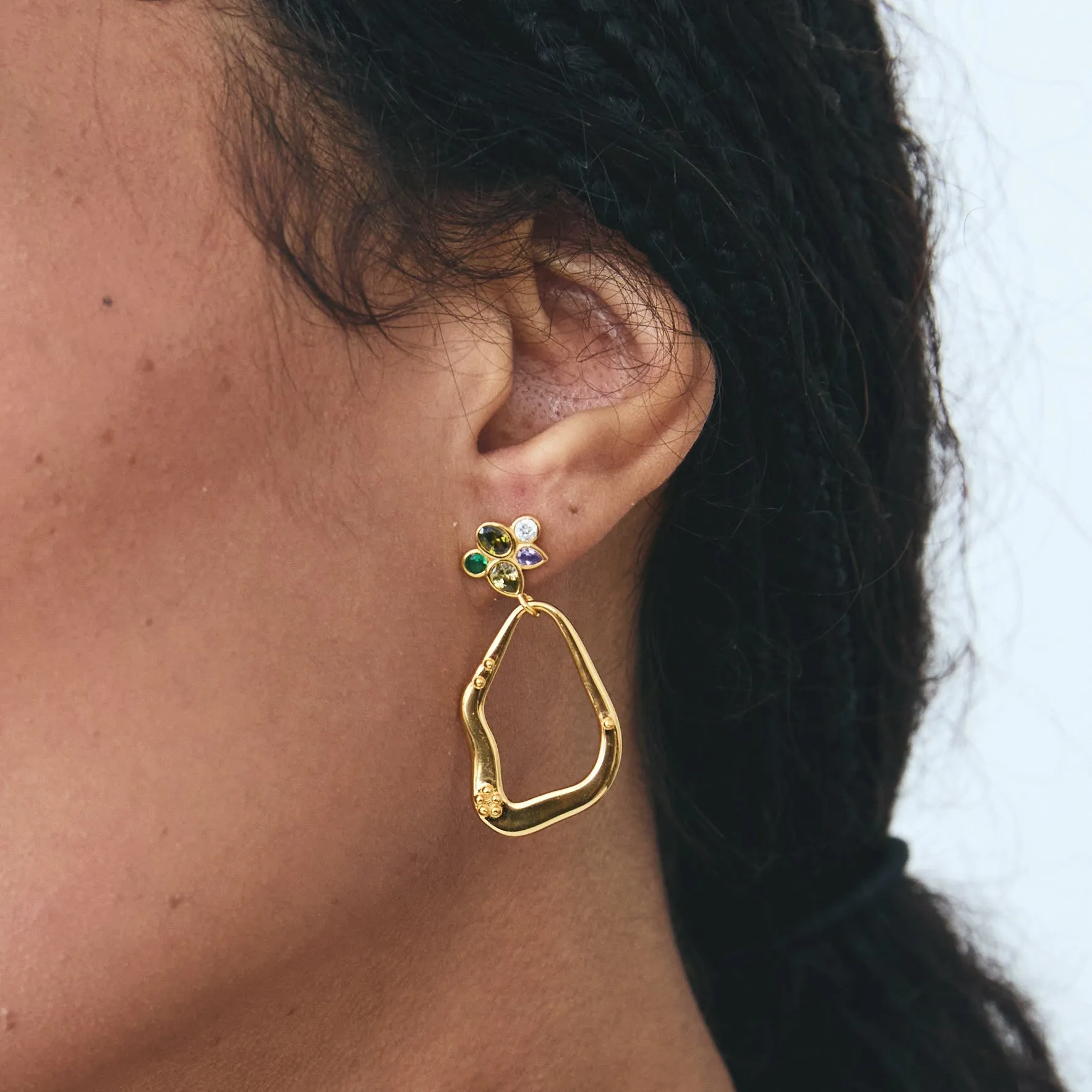 LOLA EARRINGS GOLD